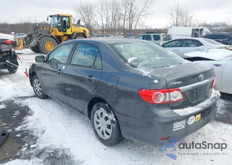 2011 Toyota Corolla Le z USA, uszkodzony, nr VIN 2T1BU4EE2BC740859